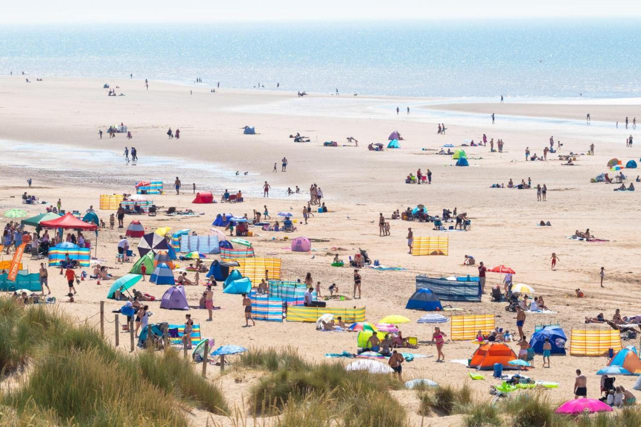 Private Caravan Camber Sands Bagian luar foto