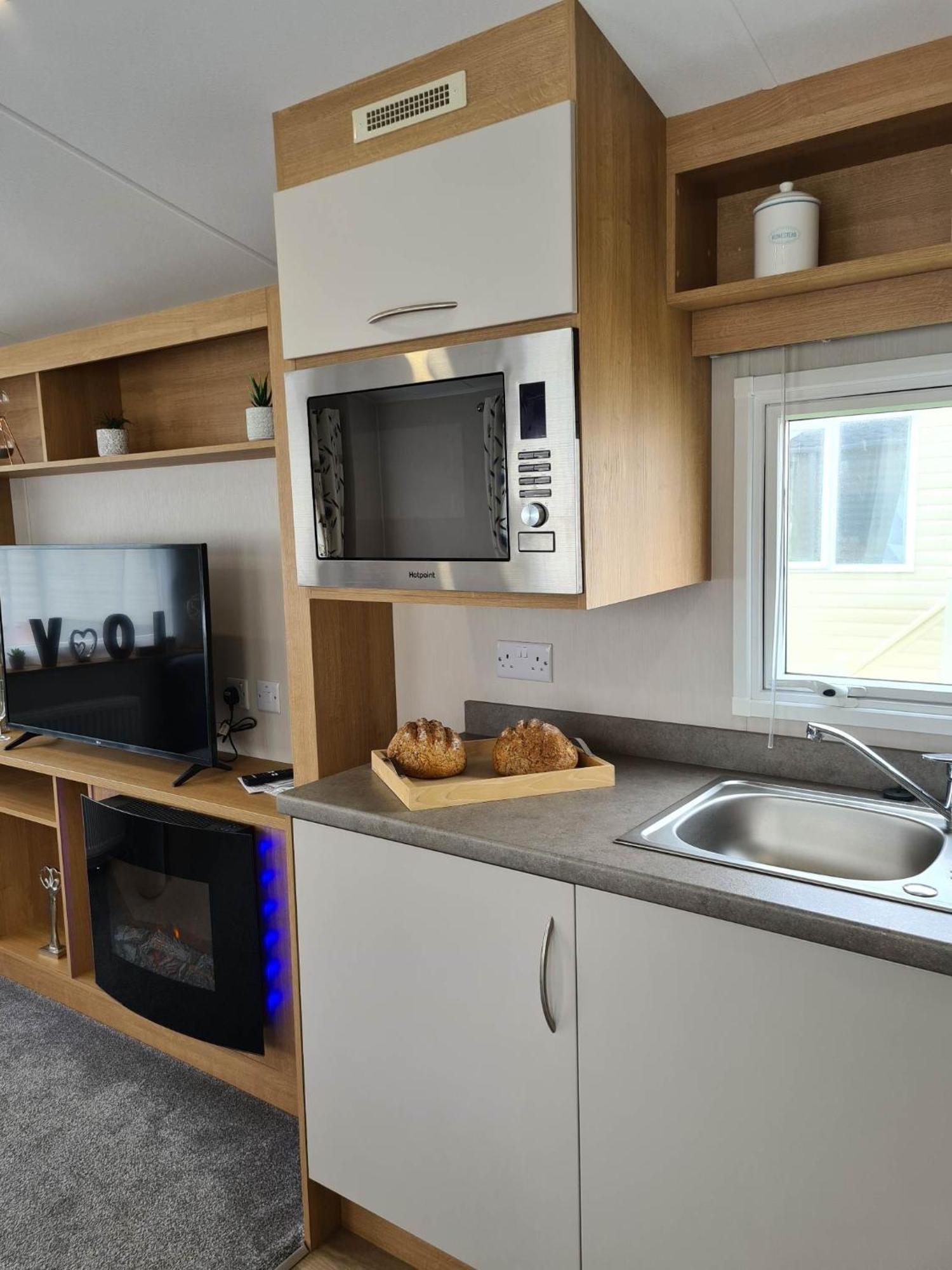 Private Caravan Camber Sands Bagian luar foto